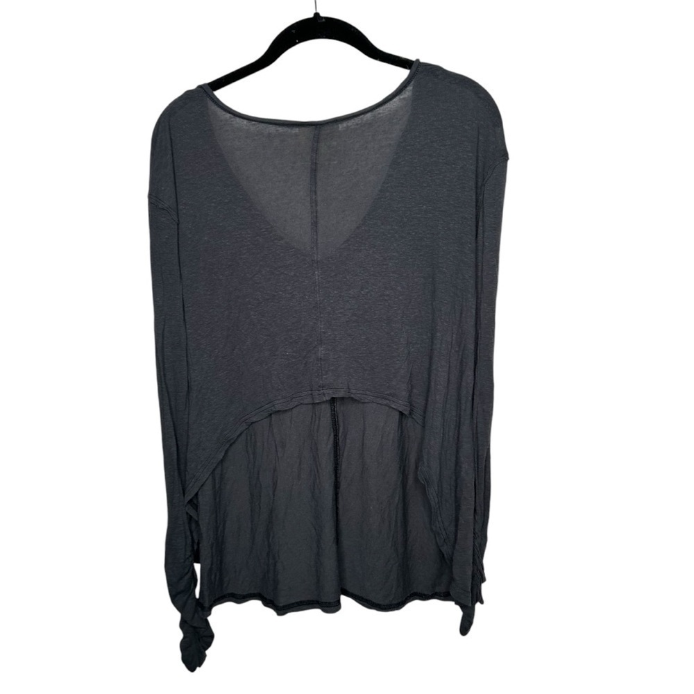 Free People Women’s Gray V Neck L/S Top Blouse Size S High Back Ruched Sleeves - Picture 4 of 5